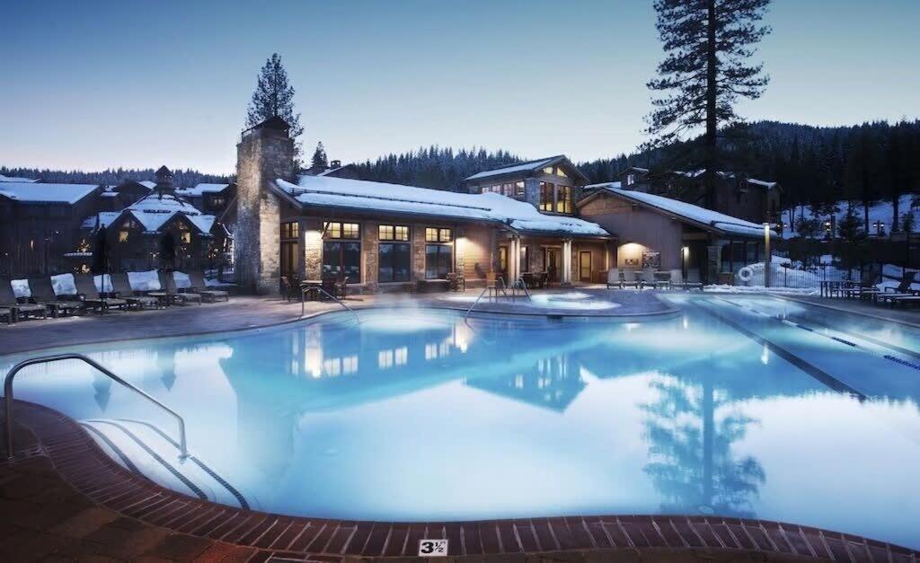 Luxury Northstar Home| Hot Tub| Walk To Ski Lifts Truckee Exterior photo